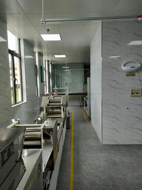 餐饮管理、外卖递送与专用设备制造 一般项目的经营范围解读